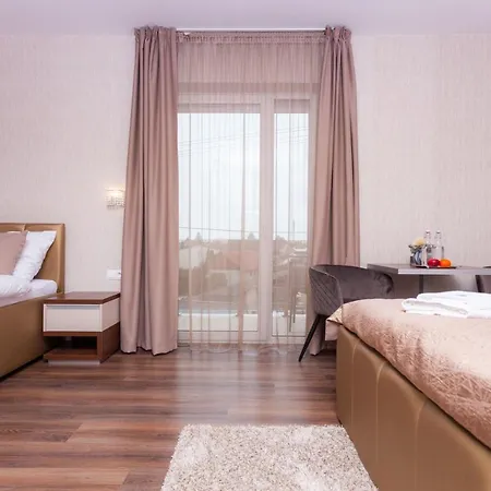 Guest house Dunaj 3*