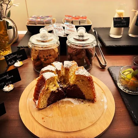 Dunaj Πανσιόν