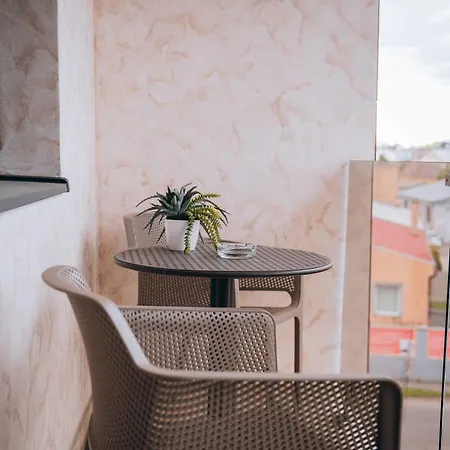 Dunaj Πανσιόν