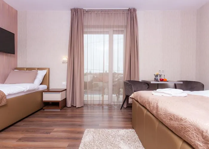 بيت ضيافة Dunaj 3*